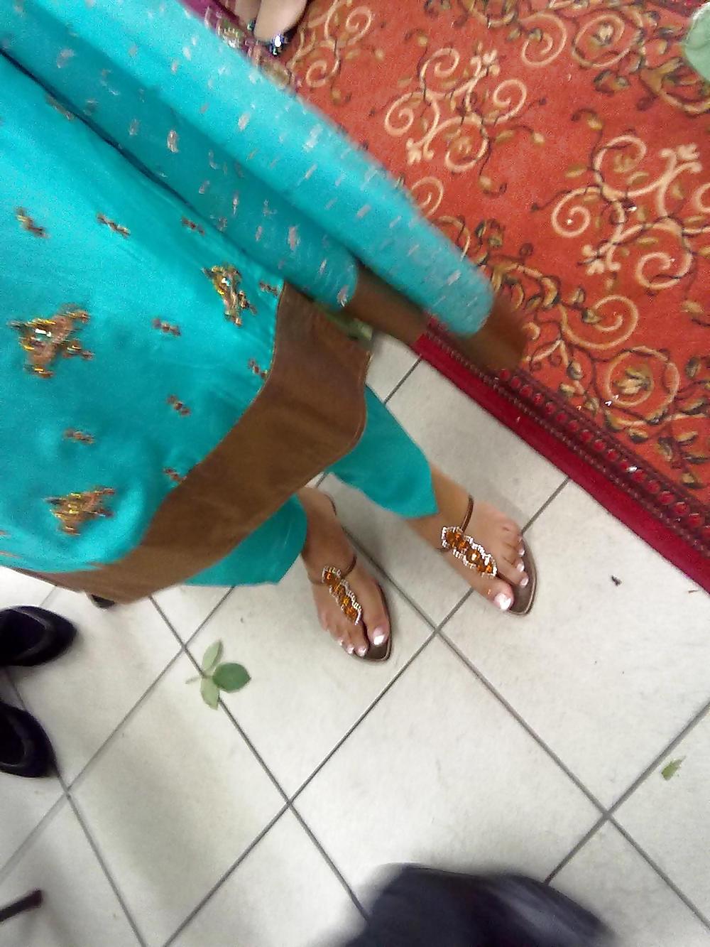 25P Masalla Pakistani Feet Soles Foot Fetish