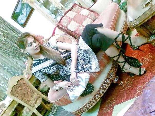 25P Masalla Pakistani Feet Soles Foot Fetish