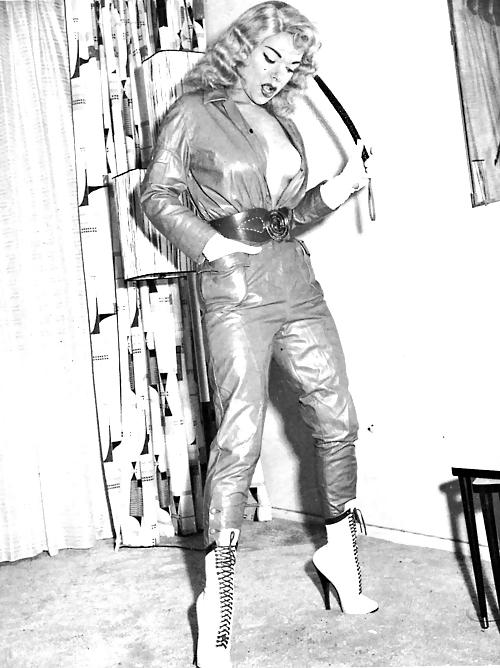 10P Vintage Fetish