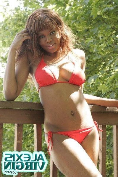 16P Pictures of teen star Alexis Virgin flashing from behind her bikini