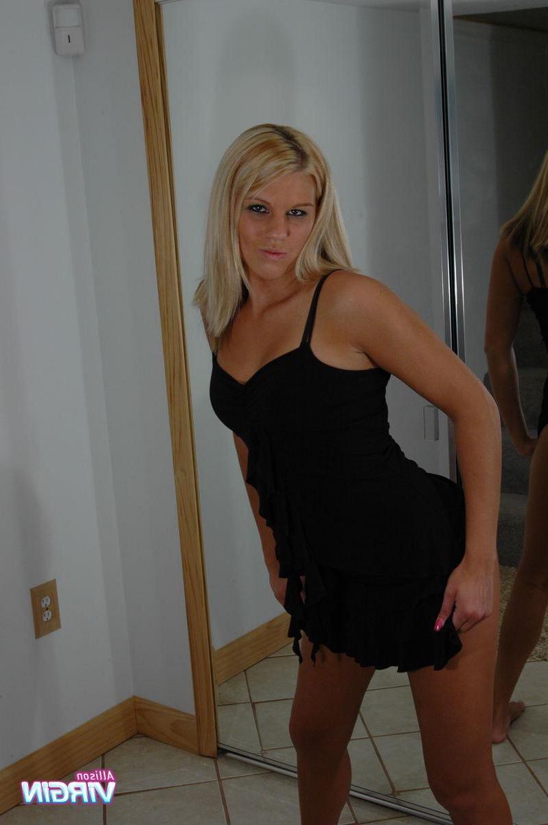 20P Pictures of Allison Virgin slowly stripping at home