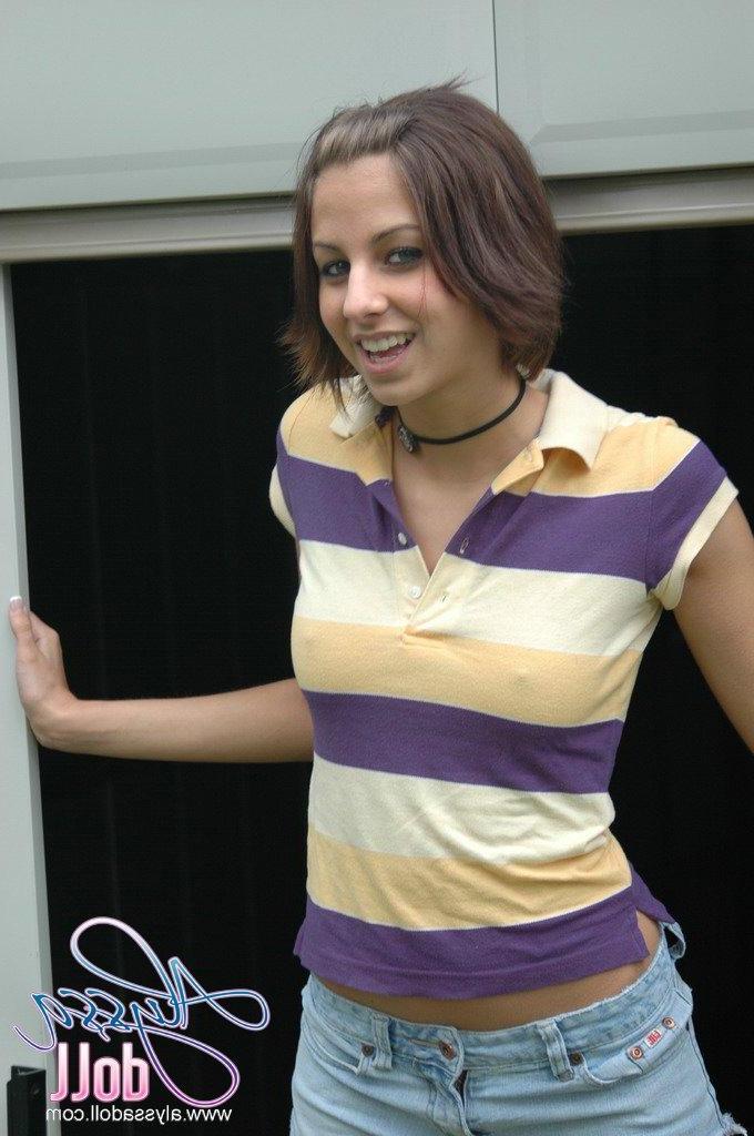 15P Pictures of Alyssa Doll flashing her tits outside