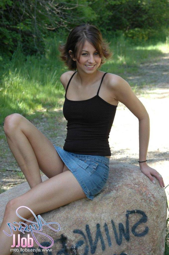 15P Pictures of Alyssa Doll on a huge rock