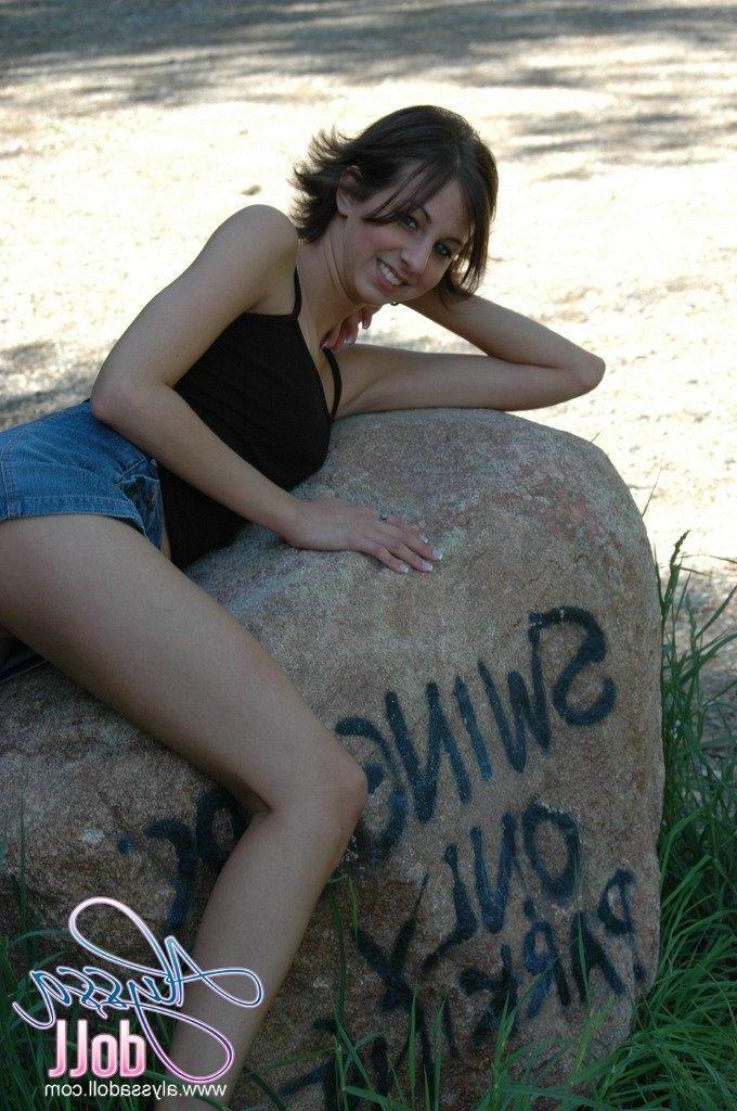 15P Pictures of Alyssa Doll on a huge rock