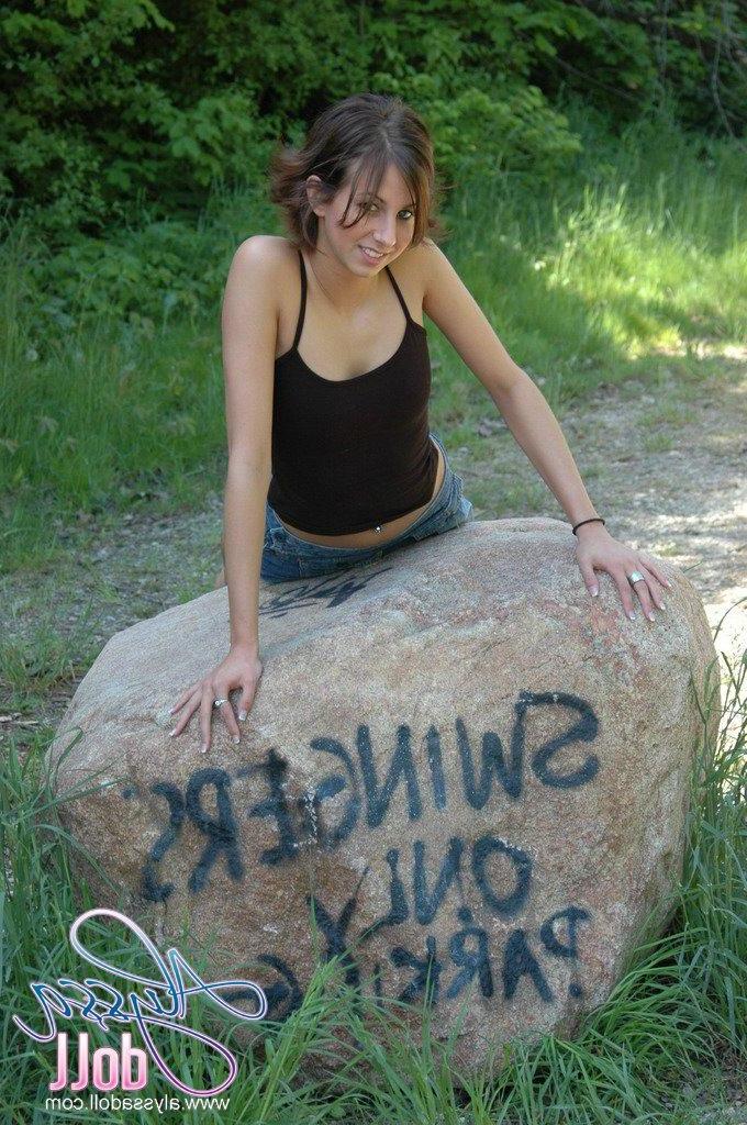 15P Pictures of Alyssa Doll on a huge rock