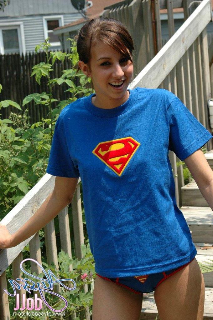 15P Pictures of Alyssa Doll in superman undies