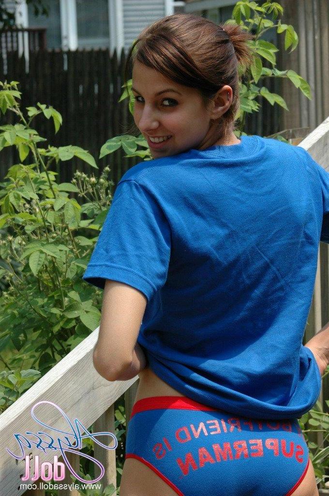 15P Pictures of Alyssa Doll in superman undies