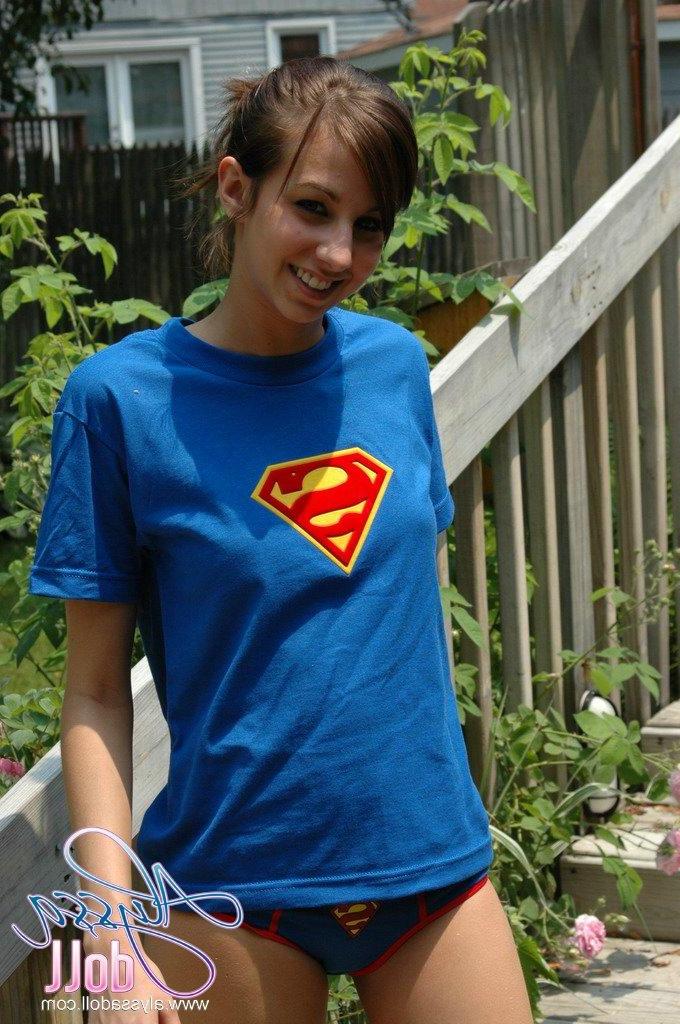 15P Pictures of Alyssa Doll in superman undies