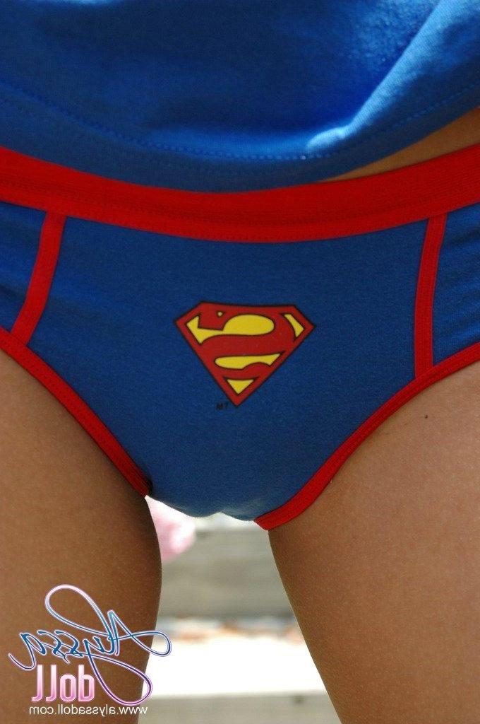 15P Pictures of Alyssa Doll in superman undies