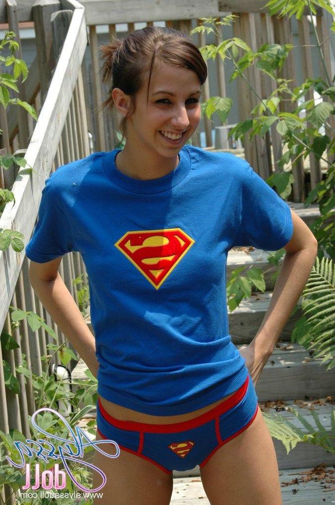 15P Pictures of Alyssa Doll in superman undies