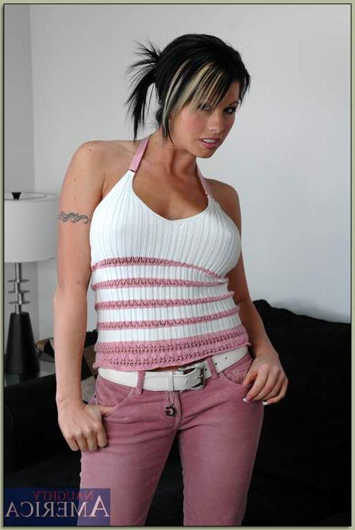 16P Arousing babe Brooke Haven exposing round boobs and strips from panties