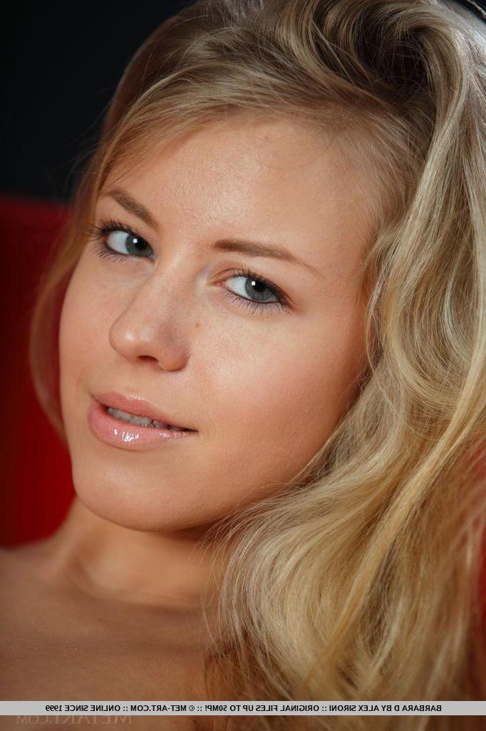 18P Barbara D is a hot little blonde bombshell that is sure to tease and titillate your senses