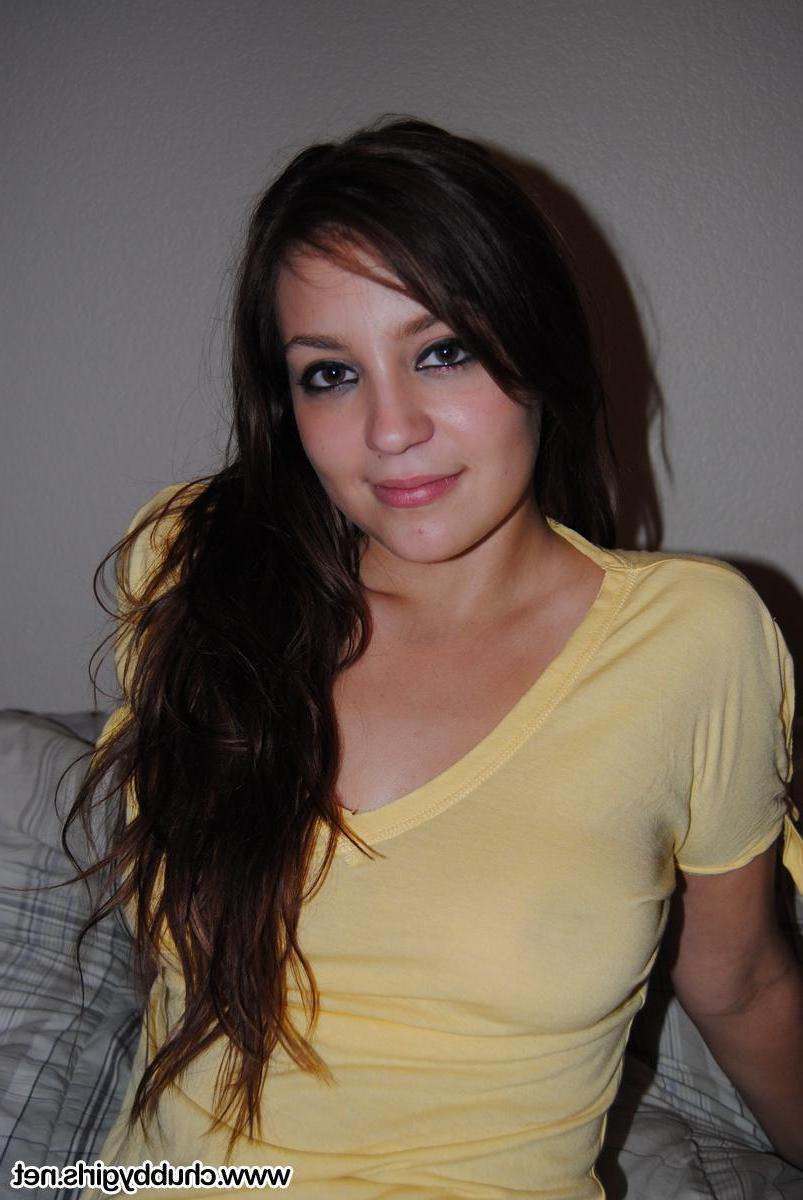 16P Samantha is a pretty busty girl in a sheer yellow shirt