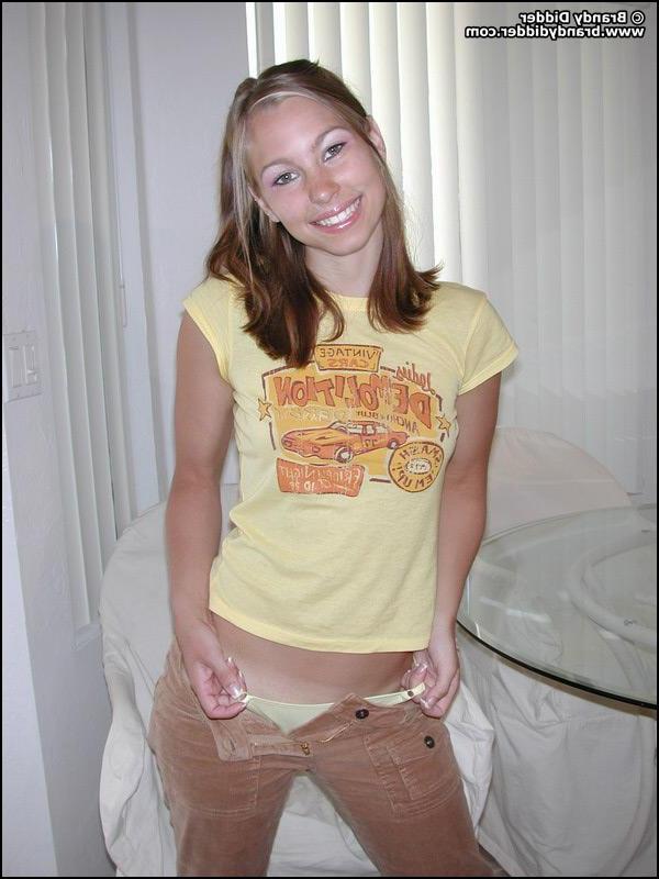 20P Pics of Brandy Didder stripping to her panties