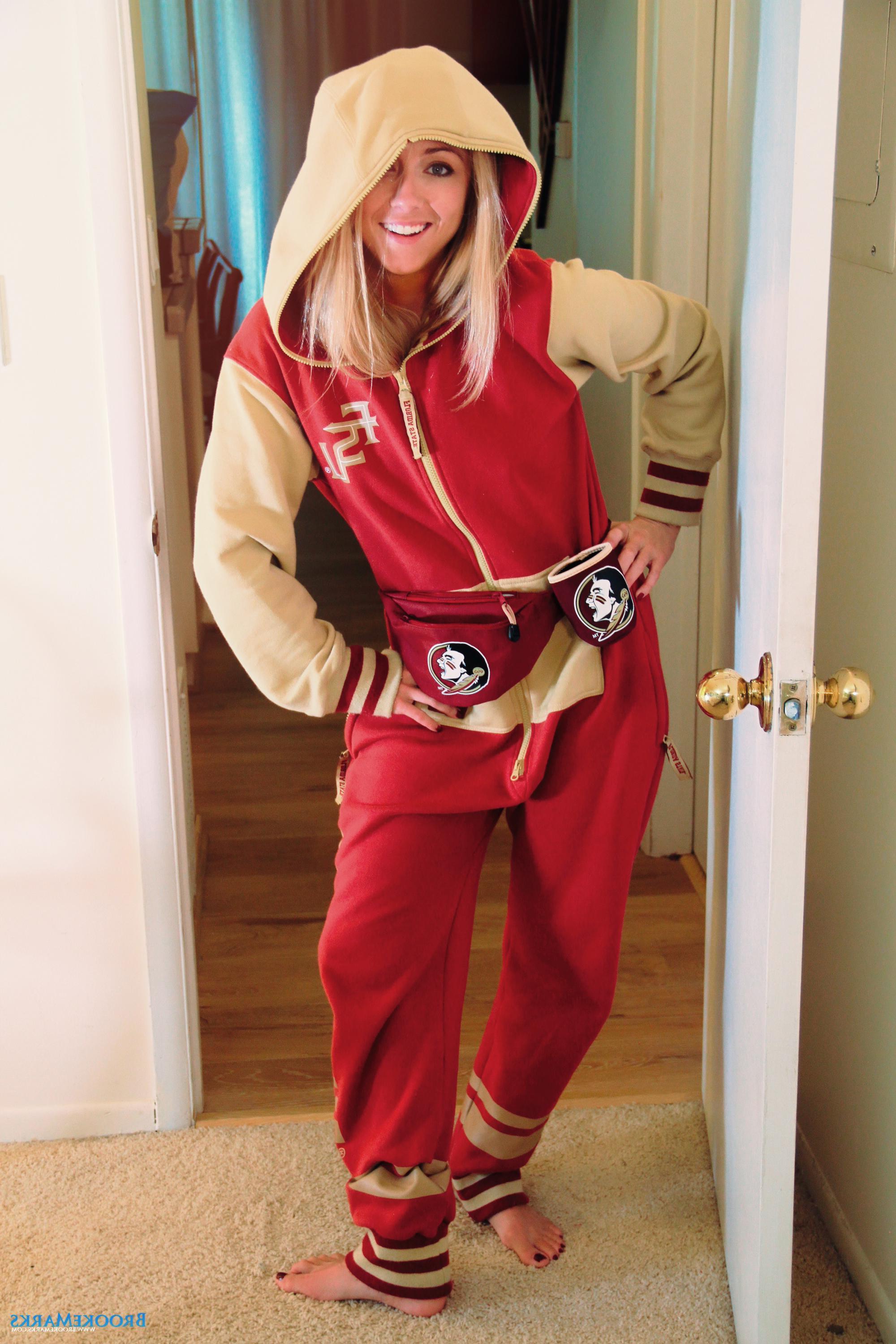 16P Blonde teen Brooke Marks teases with her florida state fanny pack
