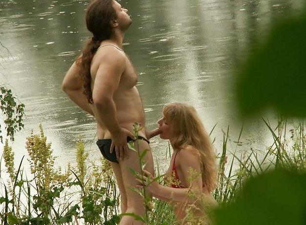 12P Spy couples fucking in the nature