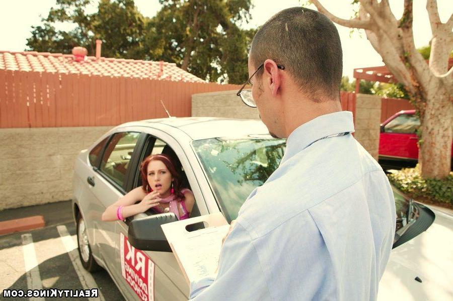 20P Pictures of teen star Cameron Love fucking her driving instructor