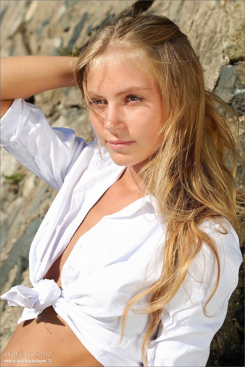 12P MPL Studios Presents Camille in "Camilles Collectors Cut"