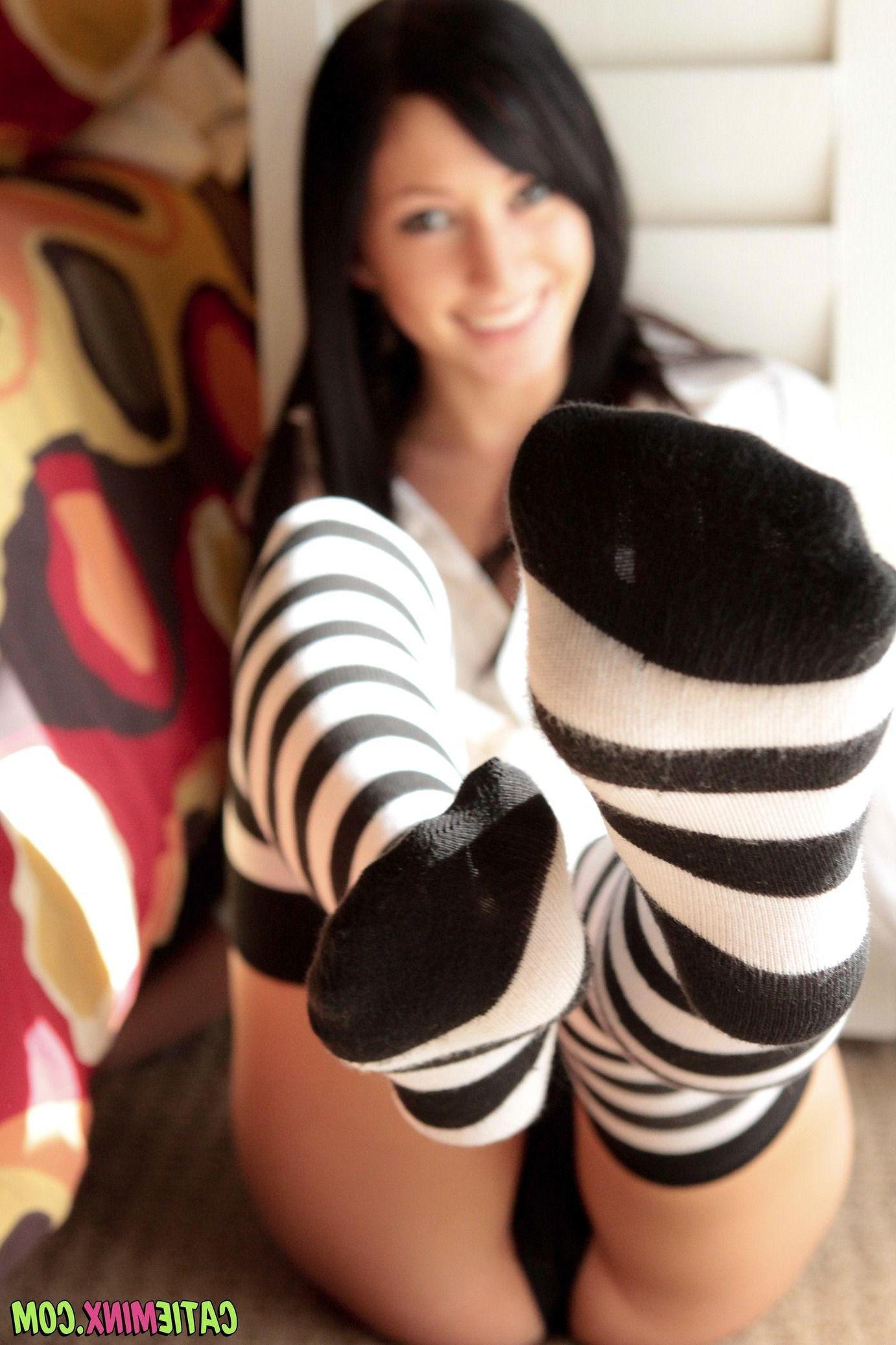 20P Pictures of Catie Minx waiting for you in long striped socks