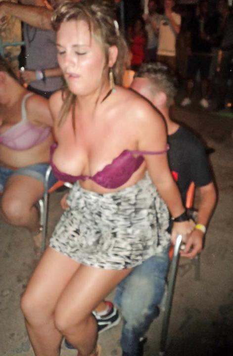25P Hypnotist Party (Naked Naughtiness)