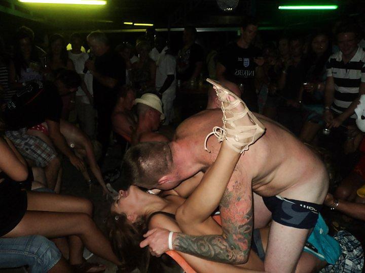 25P Hypnotist Party (Naked Naughtiness)
