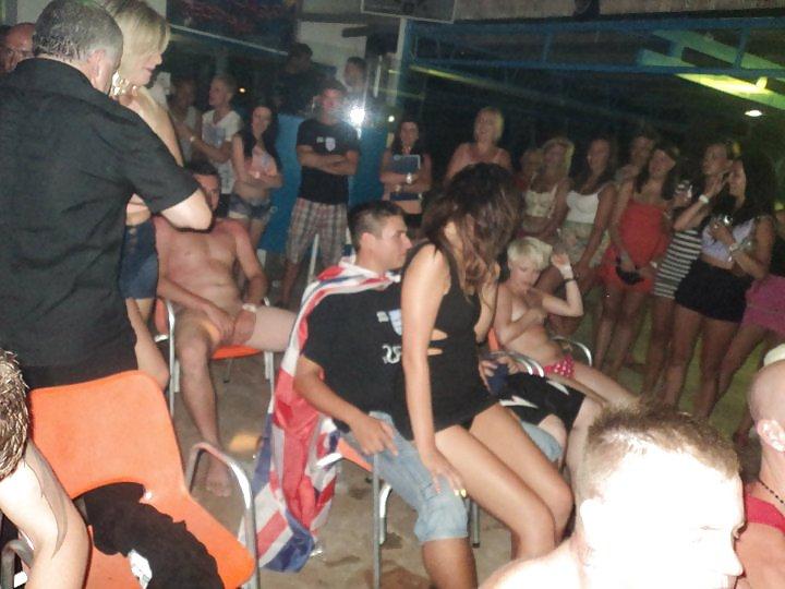 25P Hypnotist Party (Naked Naughtiness)