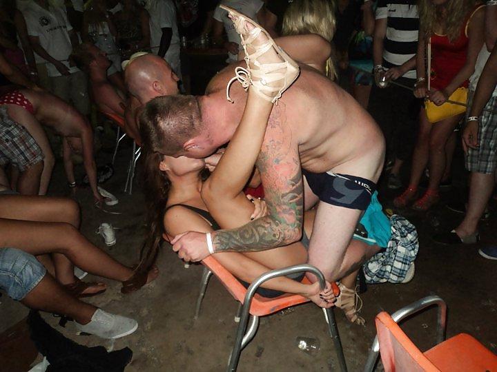 25P Hypnotist Party (Naked Naughtiness)