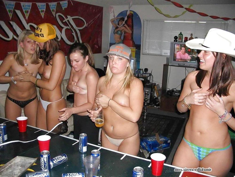22P Party Girls