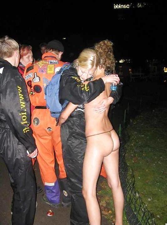 22P Party Girls