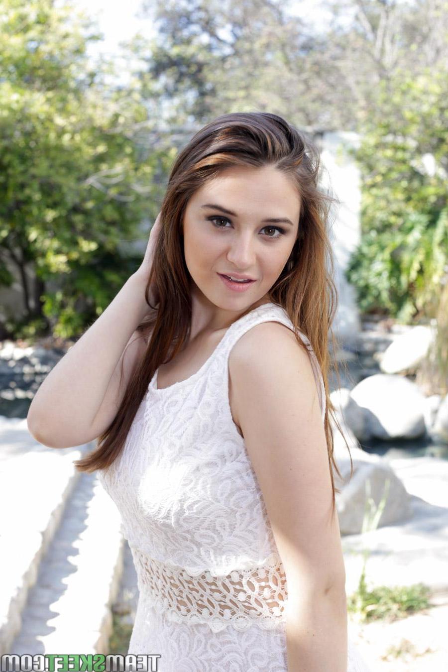 13P Brunette teen Elektra Rose takes a big cock in her porn debut