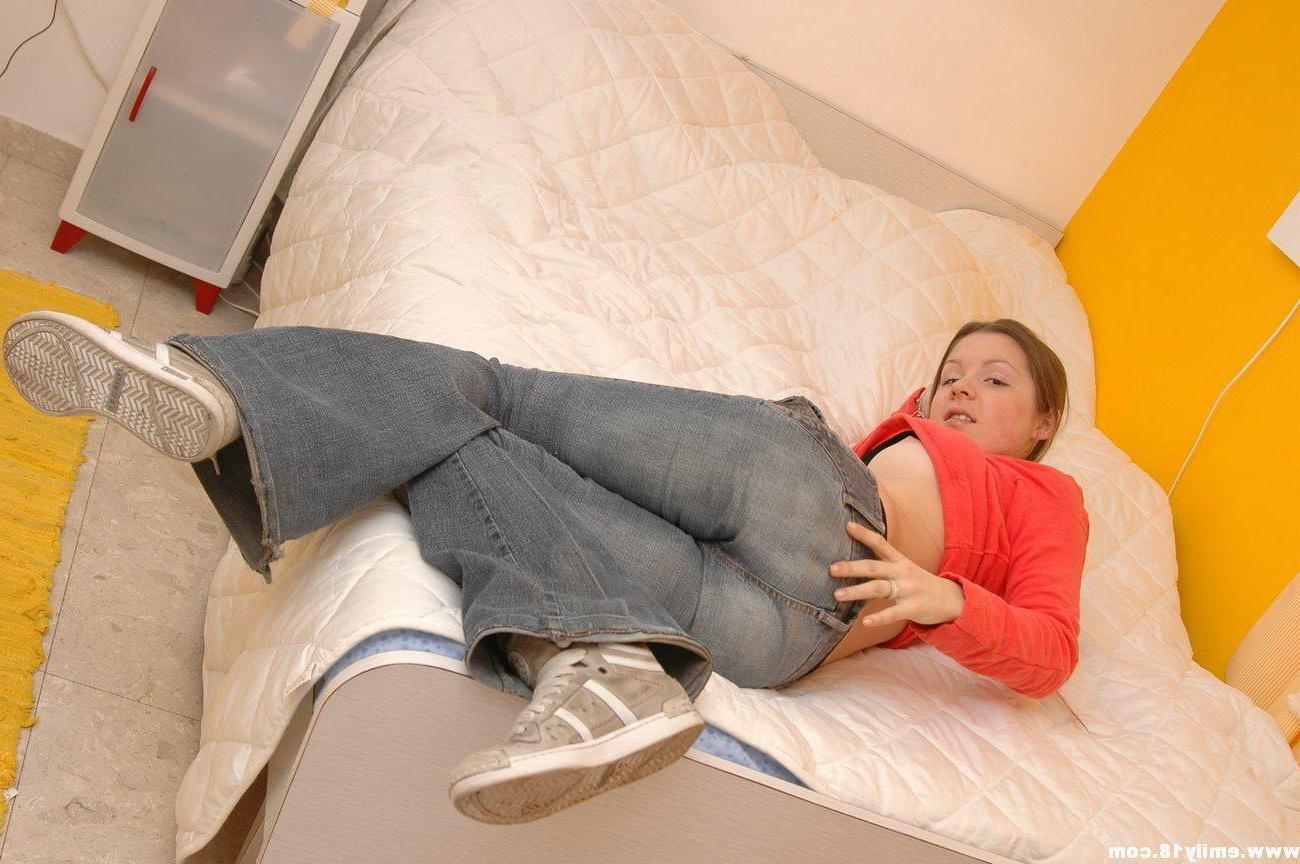 15P Pictures of Emily 18 slipping out of her jeans and sweater in bed