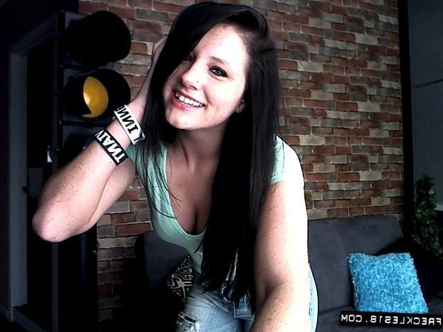 12P Brunette cutie Freckles 18 strips out of her ripped jeans on the couch