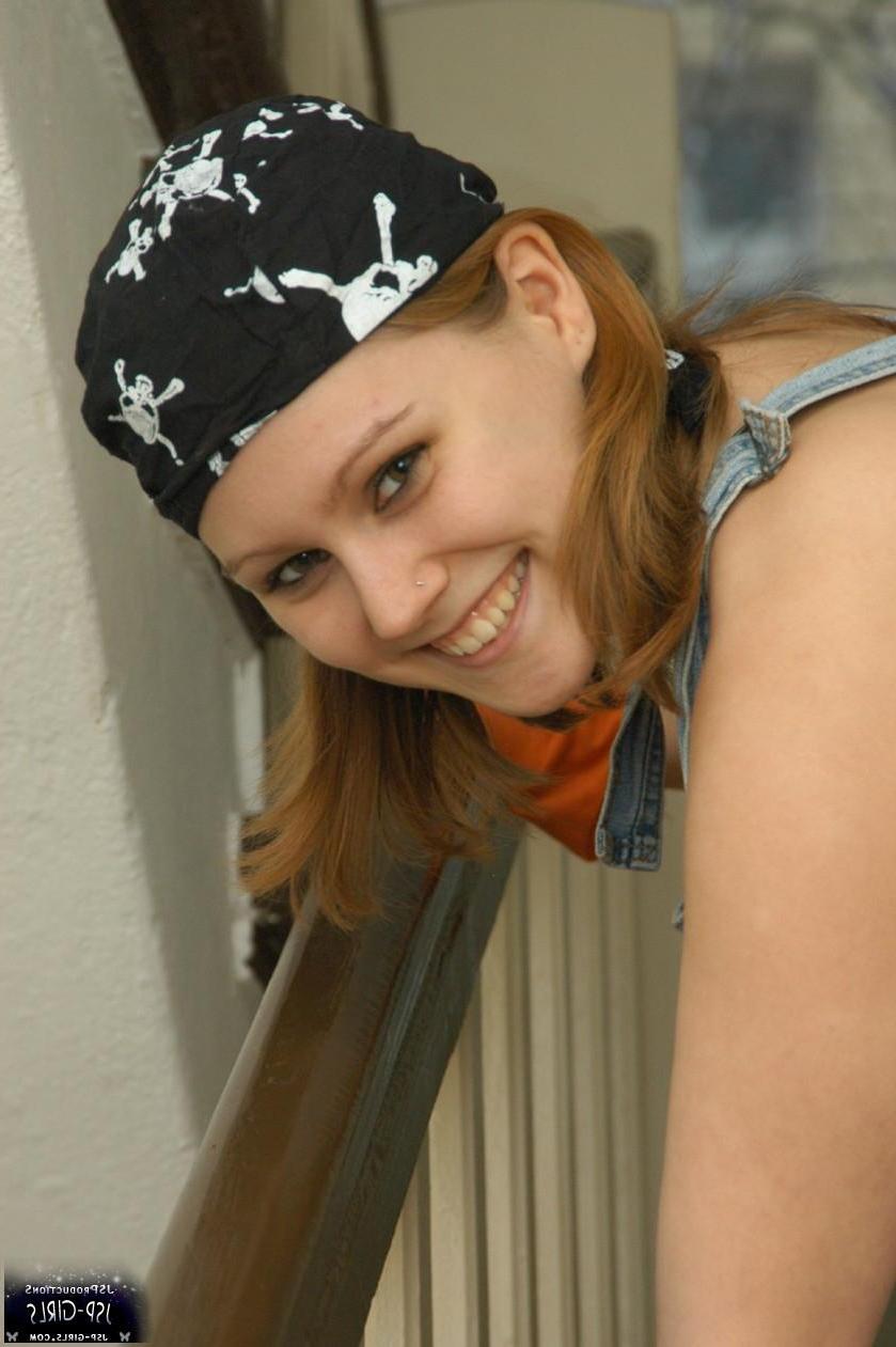 16P Pictures of busty girl Melli getting hot while she cleans her house