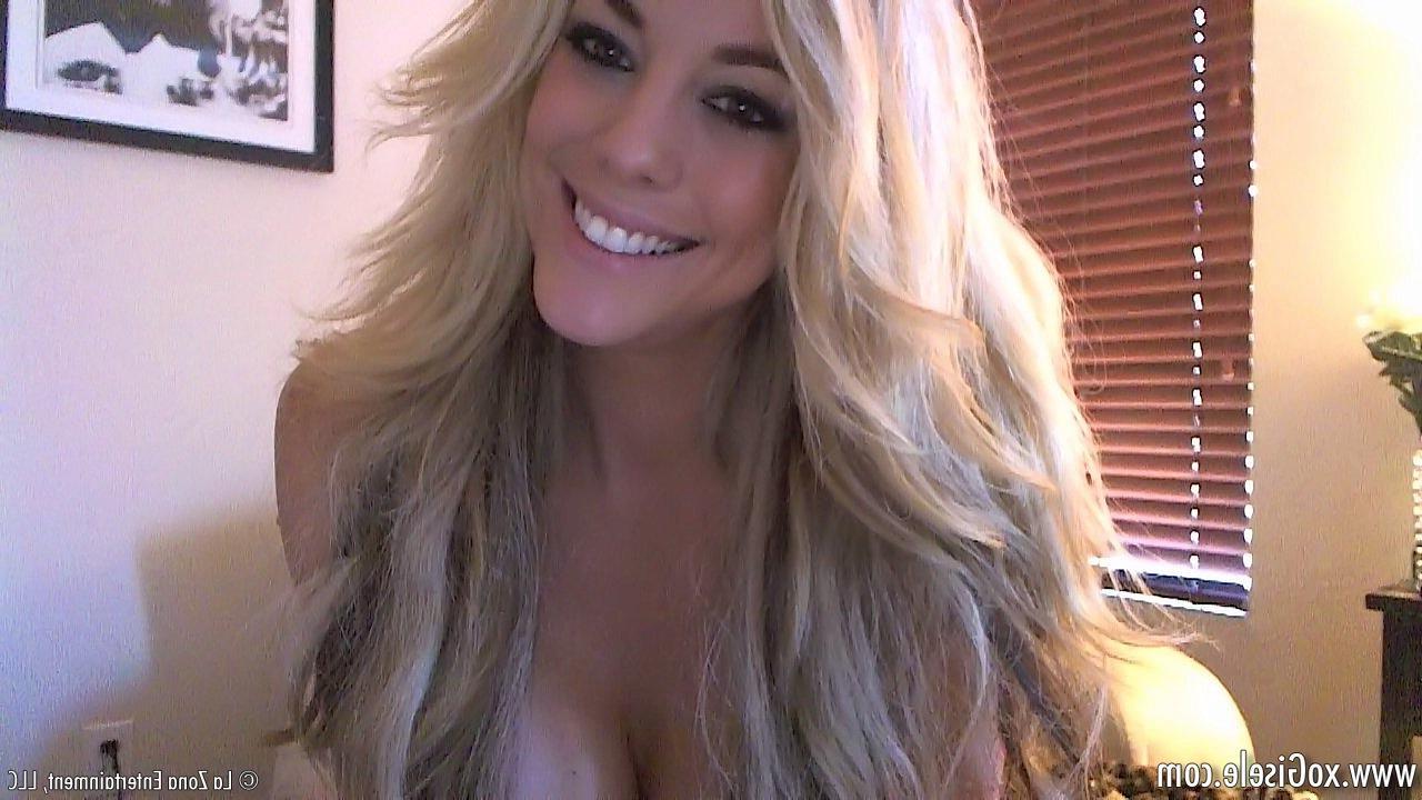 15P Gisele slips off her dress on her couch and has some fun while you watch