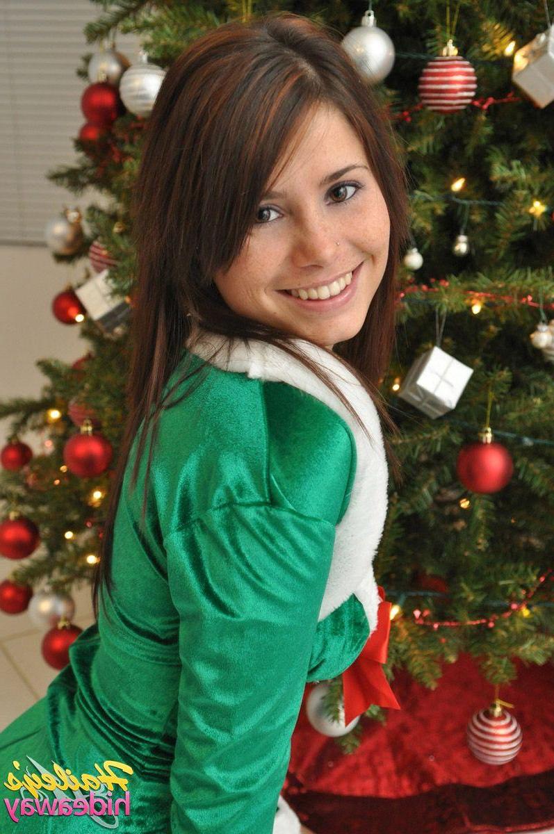 20P Pictures of Hailey's Hideaway sending a special holiday gift