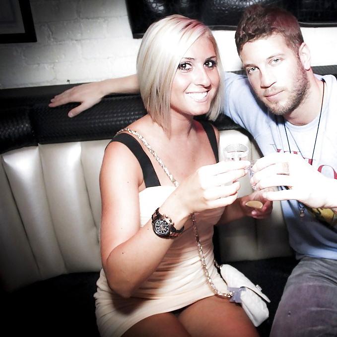 25P Real Canadian Girls at Nighctlubs