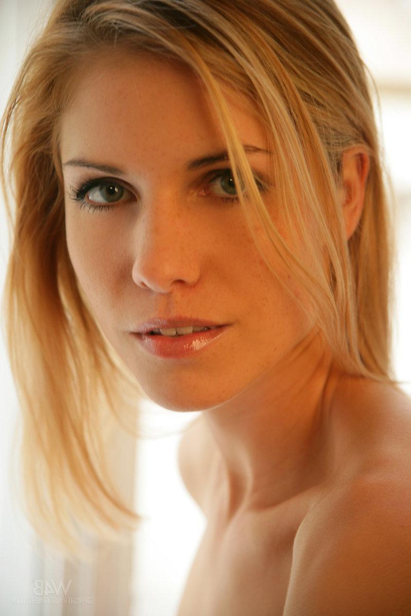 16P Blonde hottie Iveta B exposes her perfect body in "Matchless"