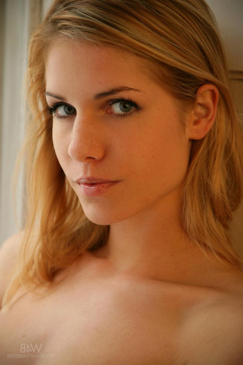 16P Gorgeous blonde babe Iveta displays her completely nude body for you in "Matchless"