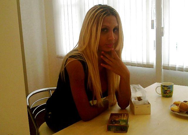 21P AZERI shemale trans travesti CEMILE