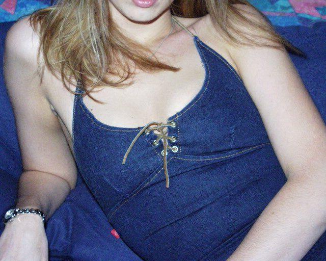 20P Pictures of teen Jennie Loves Sex spreading her legs for a hard fuck