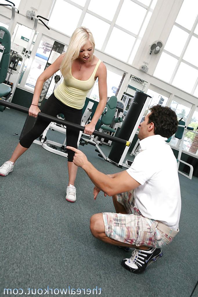 16P Sporty slut with shaved vag Shawna Lenee gets shafted after workout