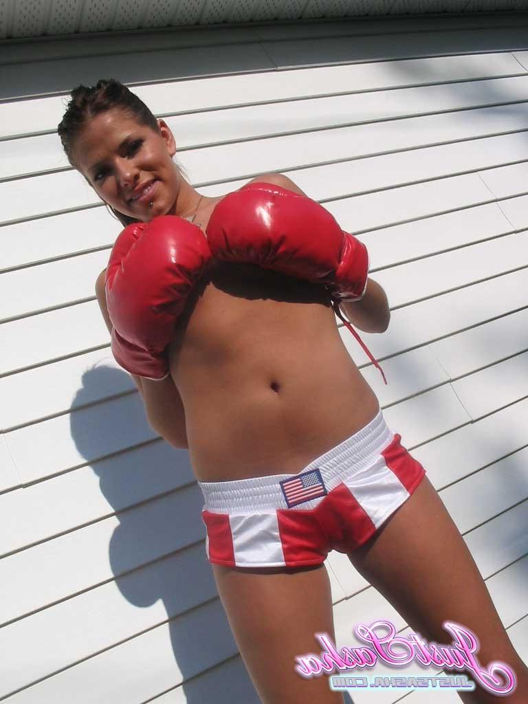 20P Pictures of Just Sasha ready to fuck you up