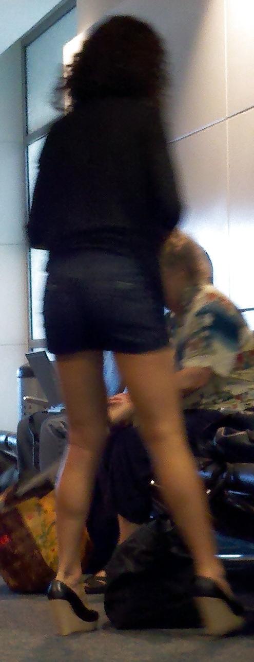 10P San Francisco Girls 2 Short Shorts Long Legs