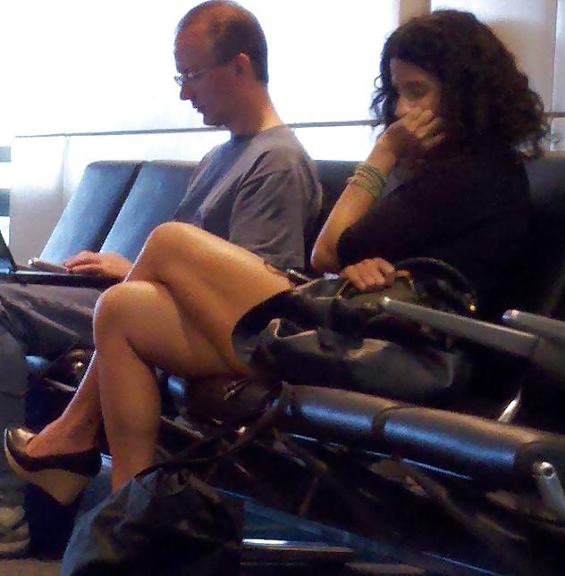 10P San Francisco Girls 2 Short Shorts Long Legs