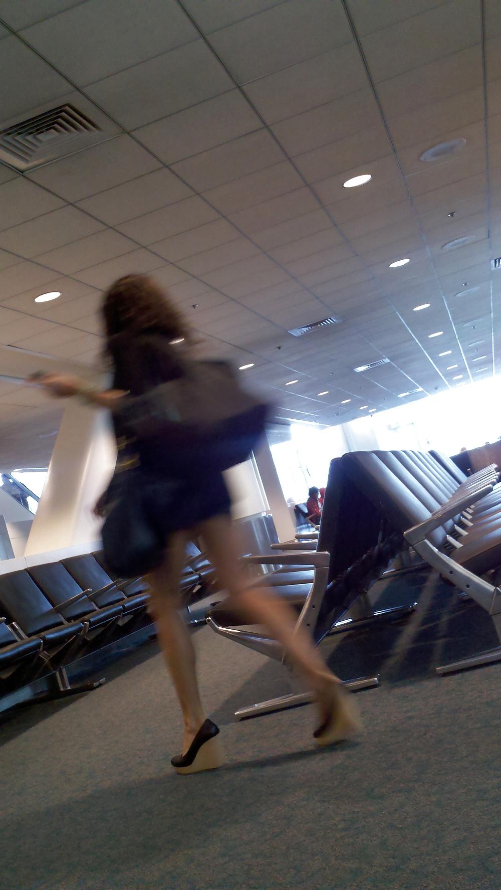 10P San Francisco Girls 2 Short Shorts Long Legs