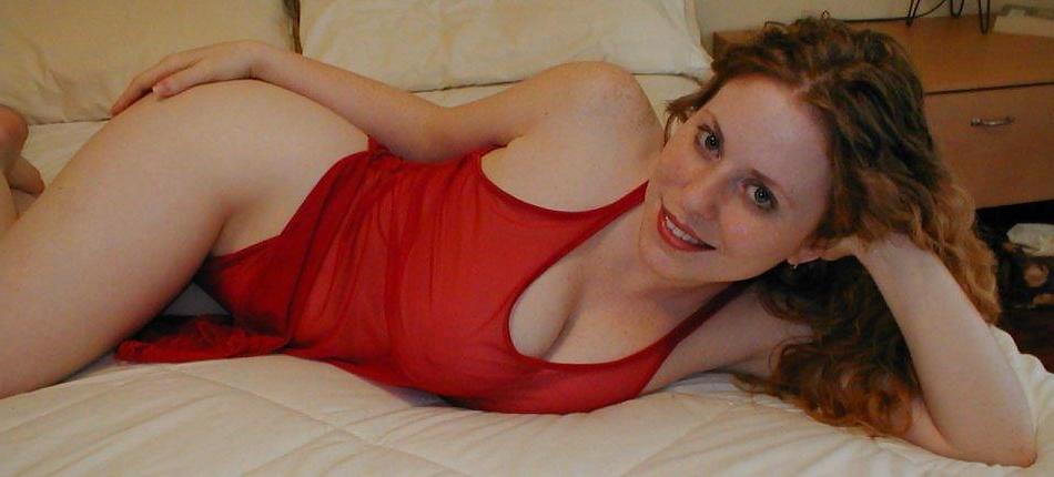 25P KIRA - THE BEAUTIFUL BUSTY REDHEAD  XXII