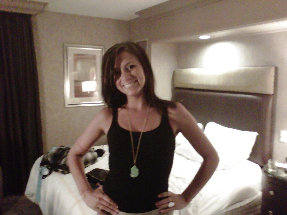 6P Las Vegas- Canadian Girl