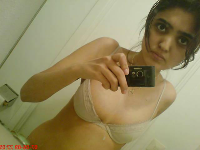 25P Afghan Babe in the west
