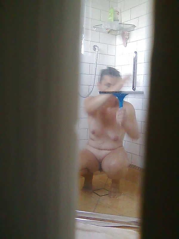 13P My wife on spy cam, Meine Frau heimlich fotografiert