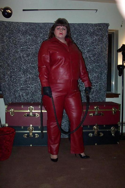 9P Wonderful mistress marise